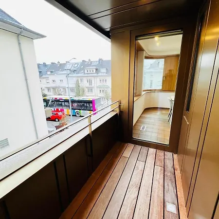 Apartament Charming 1 Bedroom With Balcon And Parking