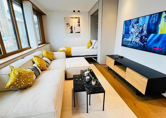 Charming 1 Bedroom With Balcon And Parking * Luksemburg