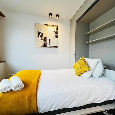 Charming 1 Bedroom With Balcon And Parking Appartamento Lussemburgo