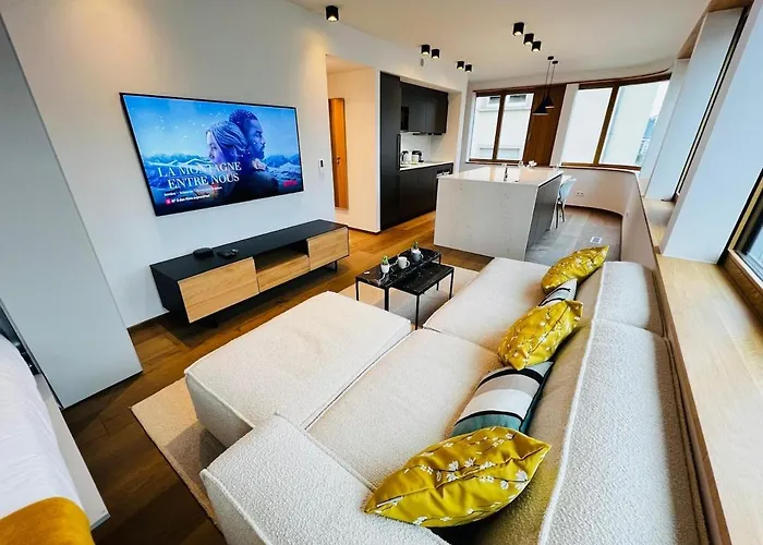 Charming 1 Bedroom With Balcon And Parking * לוקסמבורג