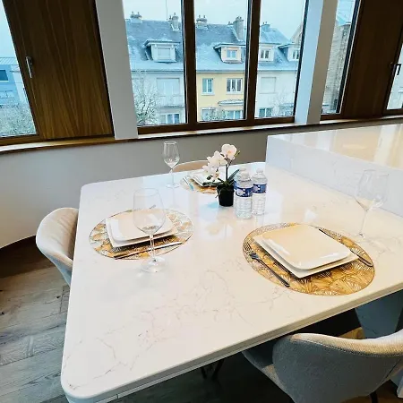Apartman Charming 1 Bedroom With Balcon And Parking *